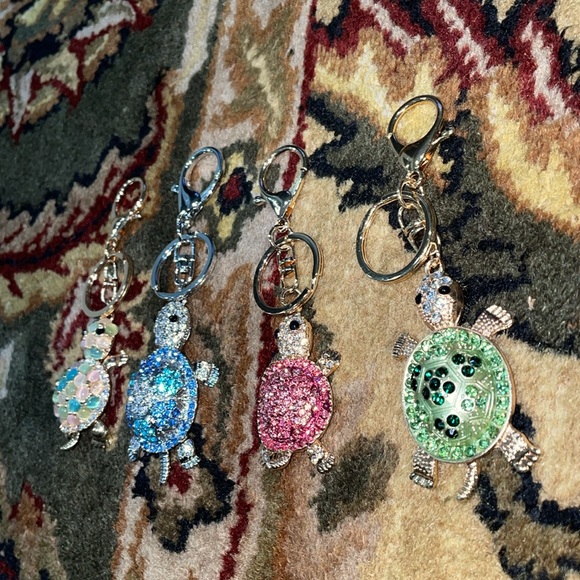 NWT Turtle Keychain - Picture 3 of 5